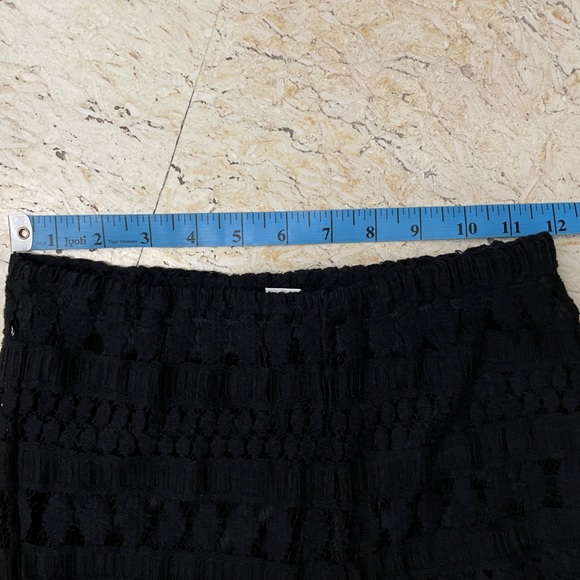 Forever 21 crotchet pants - Picture 10 of 12